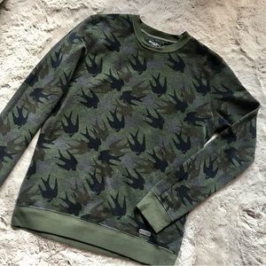 Camo colour dove print crew neck sweater medium